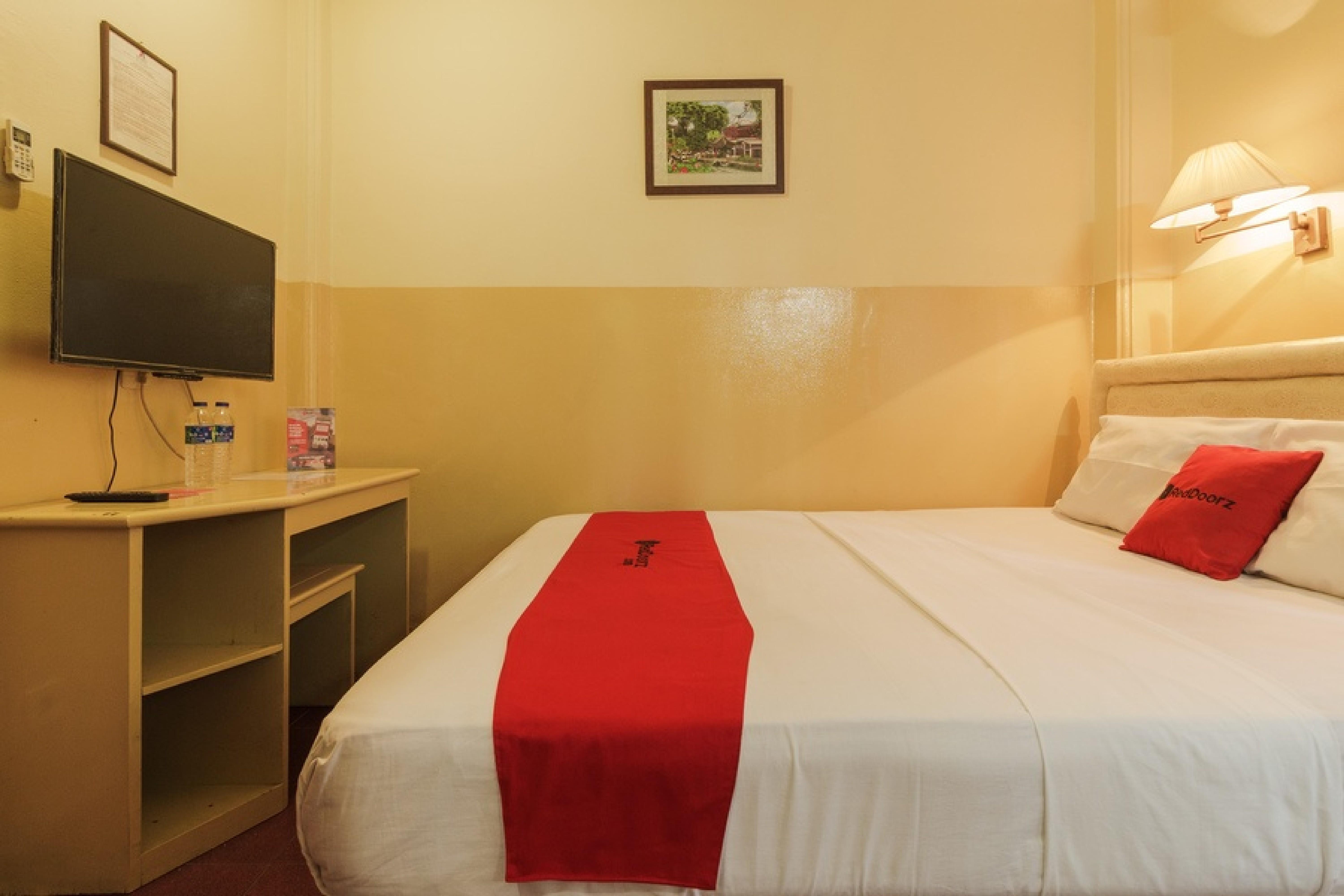 Reddoorz @ Jalan Jaksa Jakarta Extérieur photo